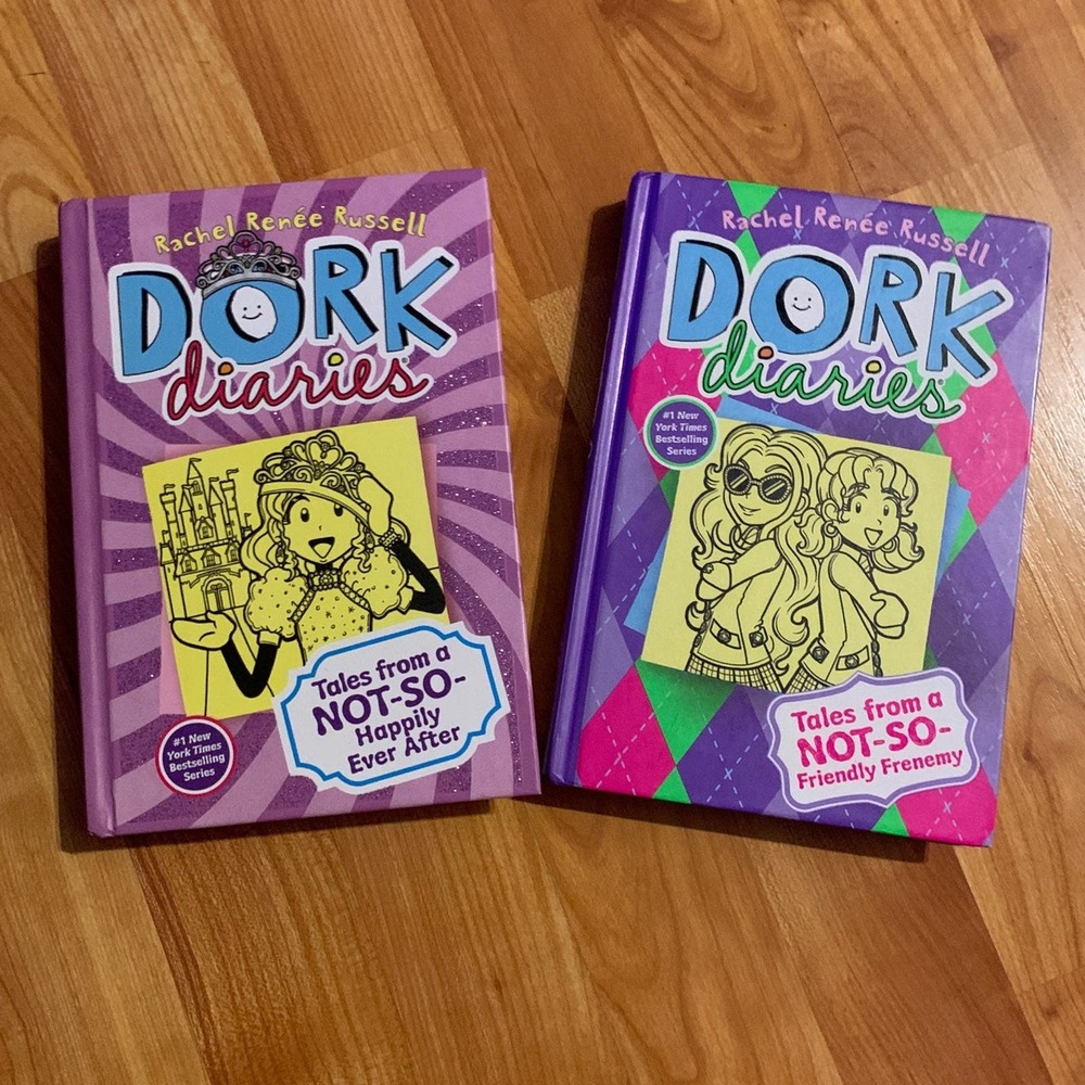 2 Dork‎ Diaries